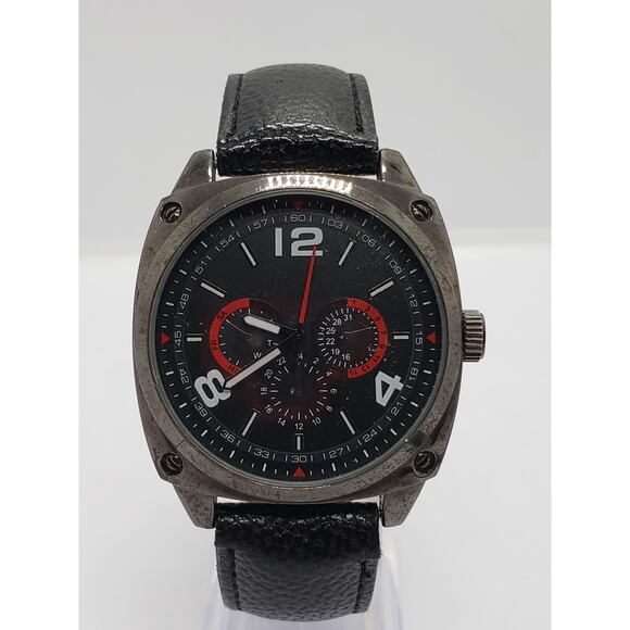 Men's watch. Multi function face with calendar. FMDPU116, IF130, 377